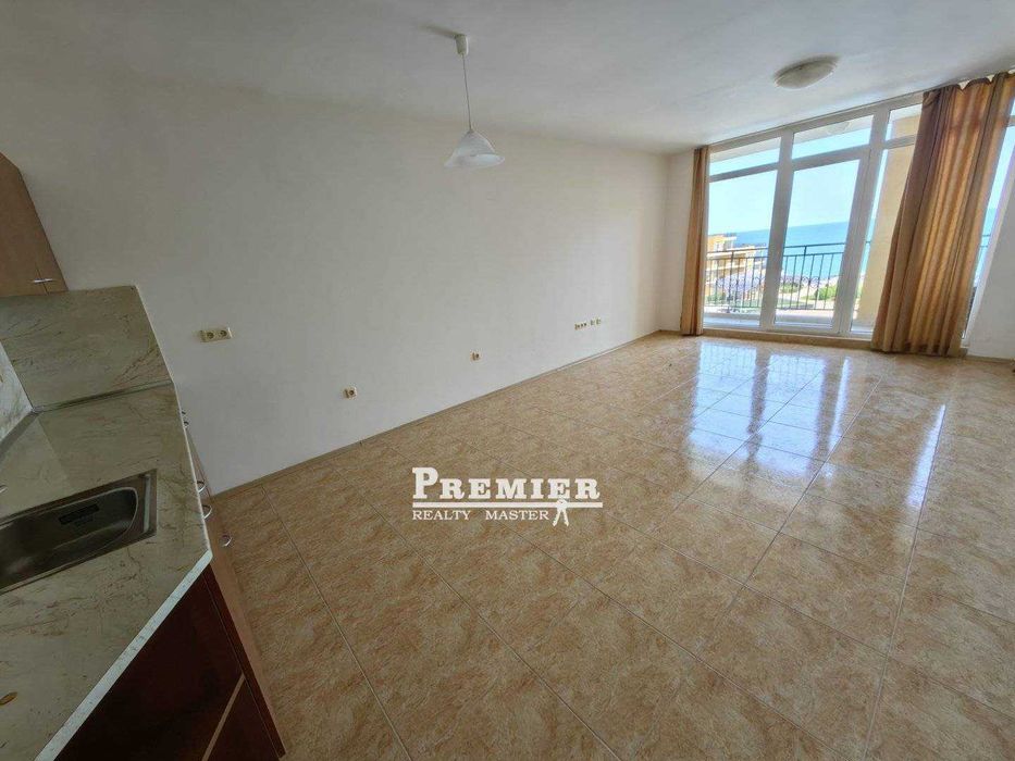 Продава се Тристаен апартамент в Ахелой - 100 кв.м за 999 €/кв.м - Снимка #2