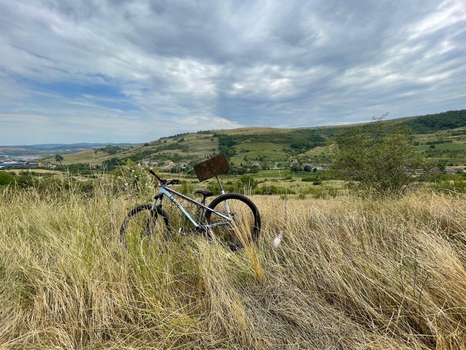 Bicicleta cube flyng circuls