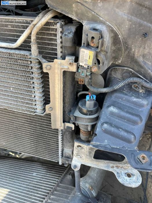 Radiator Apa Antigel Motor Opel Vectra C 3.0 CDTI 2002 - 2008 Cod 13108569 [C6980]