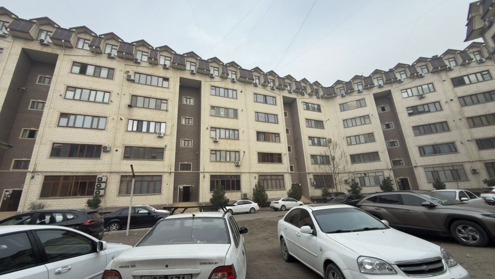 Kvartira sotiladi namangan shaxar