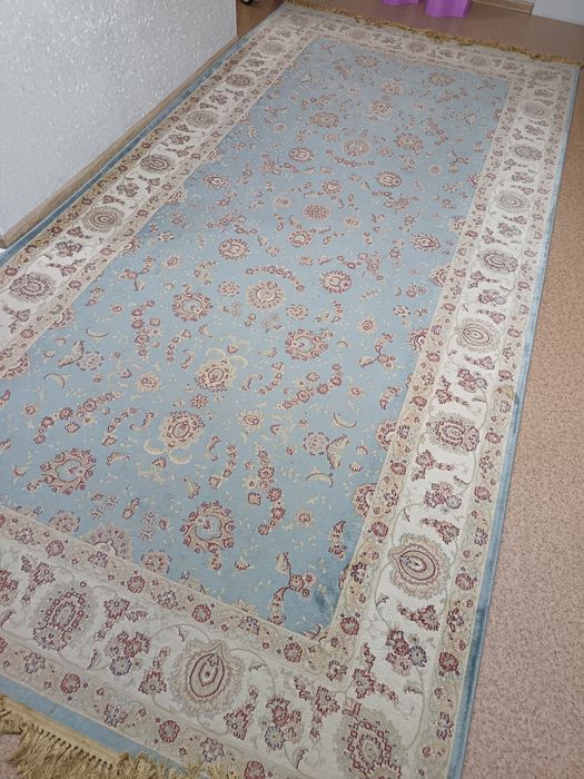 Продам ковер,  г. Усть-Каменогорск