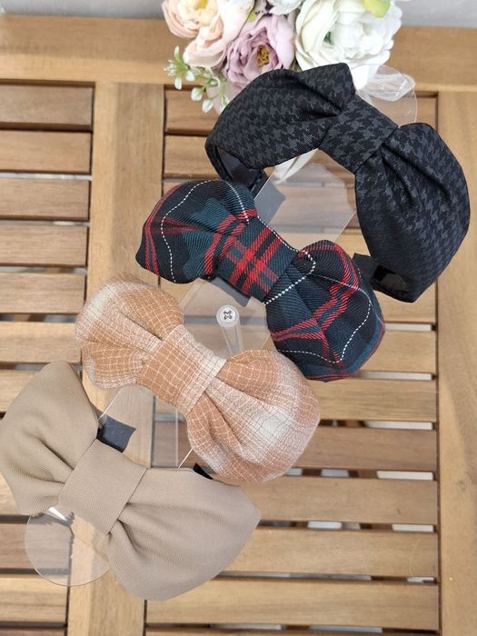 Дамска диадема ръчна изработка