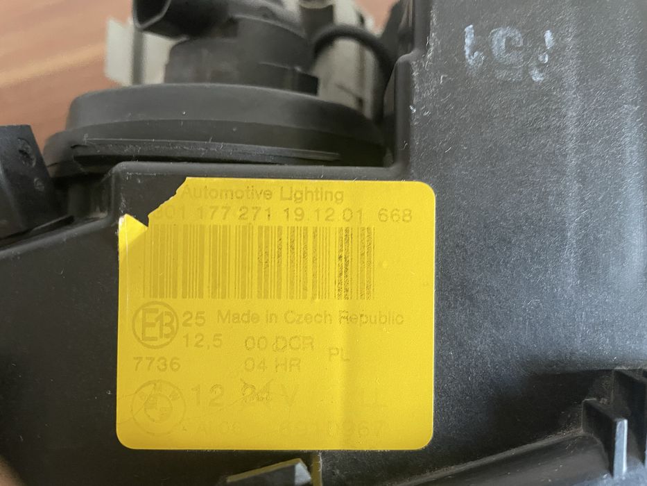 Ксенонов фар БМВ е46