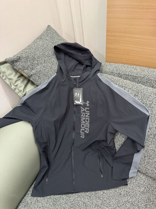 Плащевка оригинал от under armour