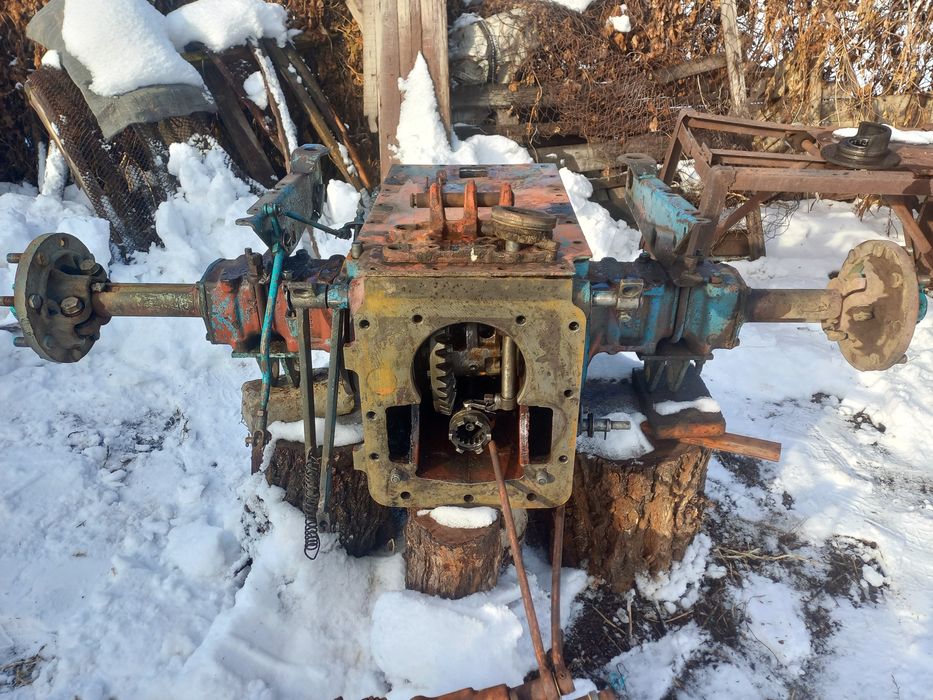 Мтз 82 задний мост, промежуток,каробка сатылады.