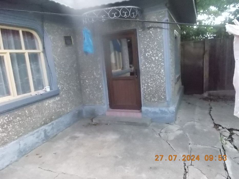 Casa de vânzare str Bucuresti nr 389