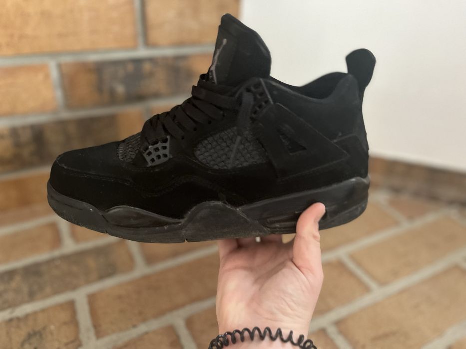 Jordan 4.