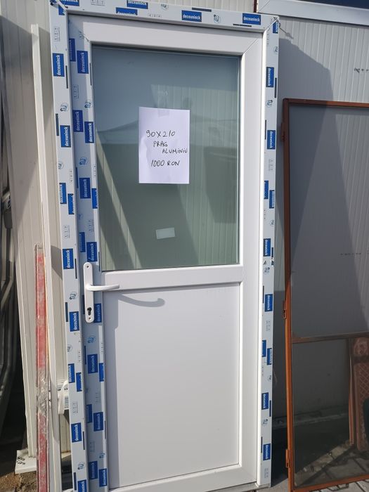 Ferestre si usi termopan.