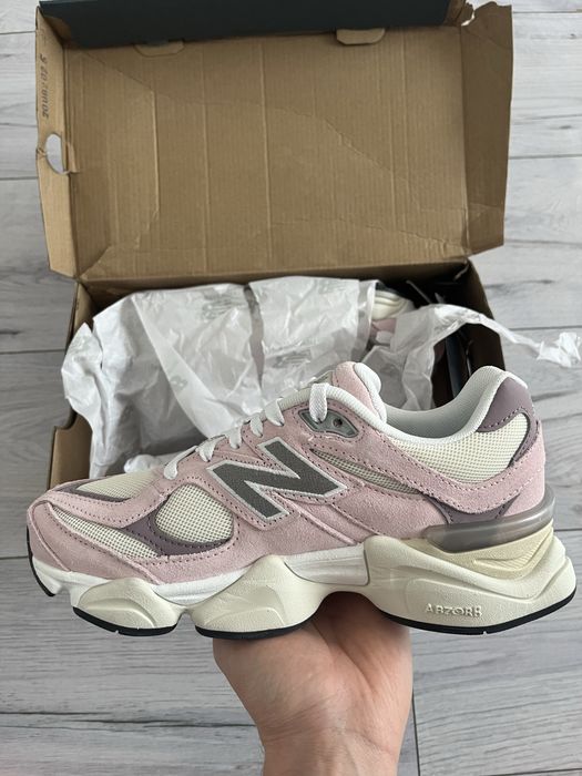 New Balance 9060 Rose Sugar