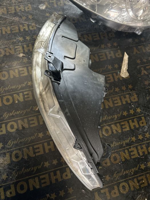 Фарове за Peigeot 207