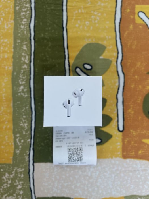 Оригинални Apple Airpods Pro 3 от Istyle 12м гаранция Като нови