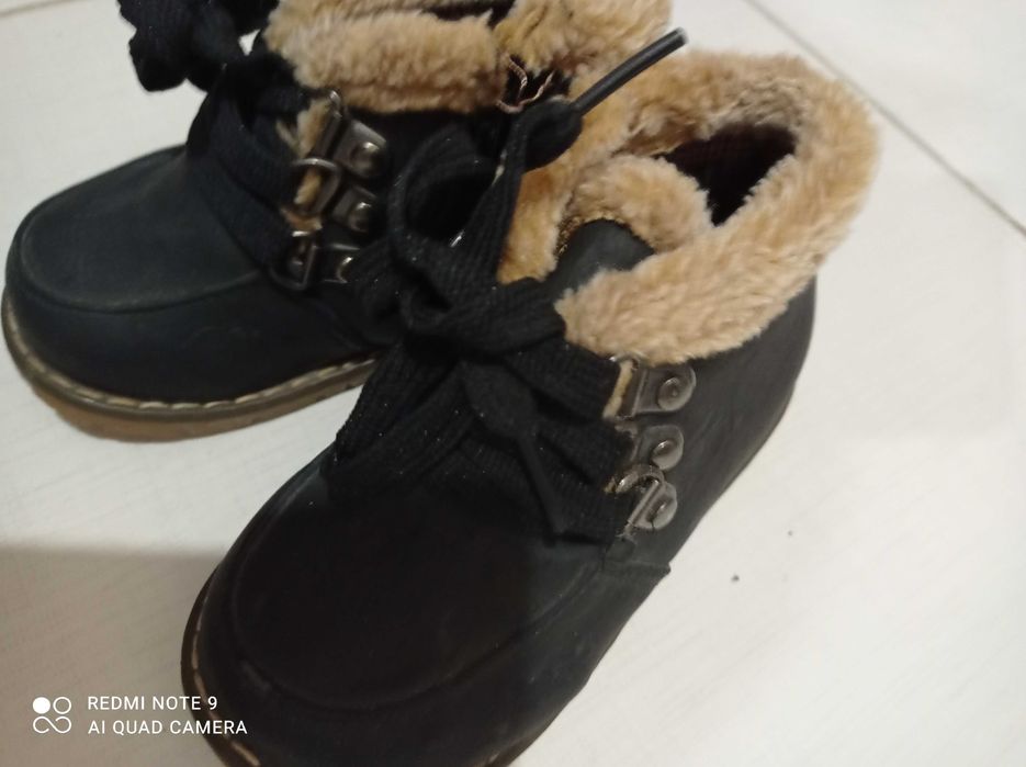 Детски зимни боти