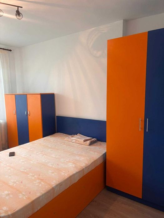Vând apartament 3 camere, renovat, în Slobozia