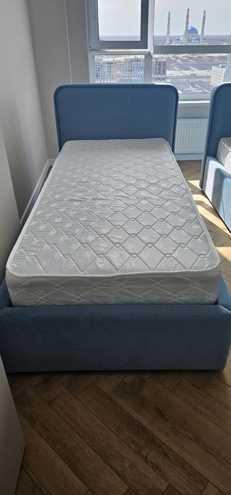 Продам односпальные кровати