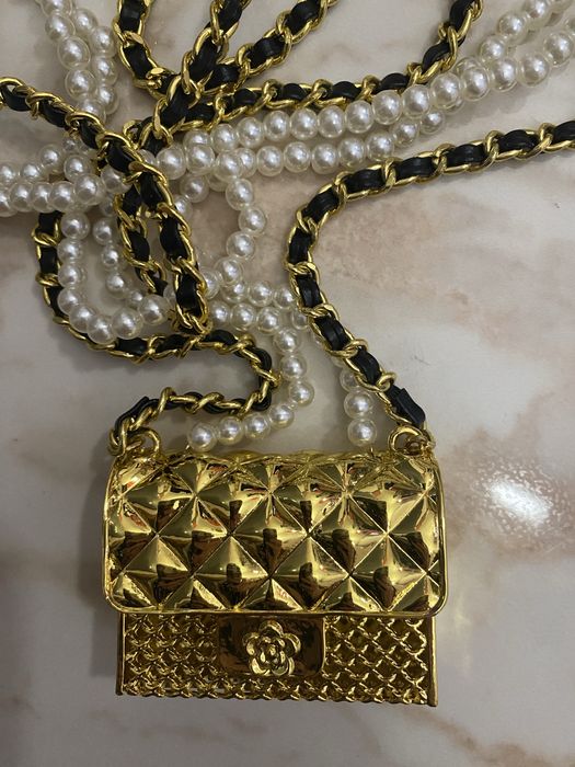 Малка чантичка-аксесоар