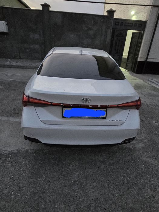 Tayota avalon 2019