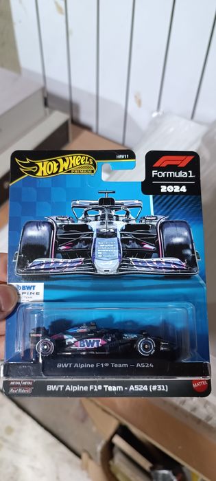 Hot wheels premium