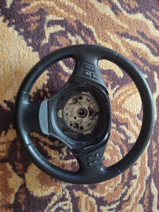 Volan bmw...nu livrez