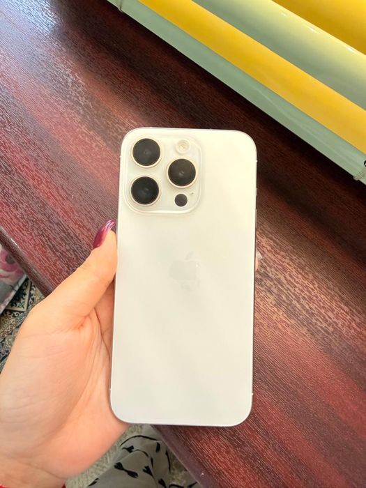 Продается Iphone 15 pro