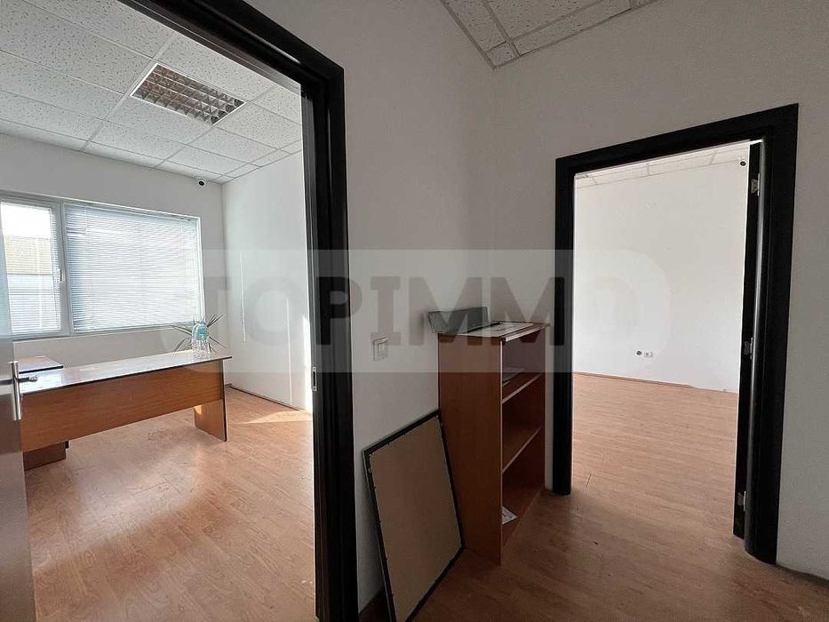 Продава се Склад в Добрич, Промишлена зона - Север - 541 кв.м за 832 €/кв.м - Снимка #8