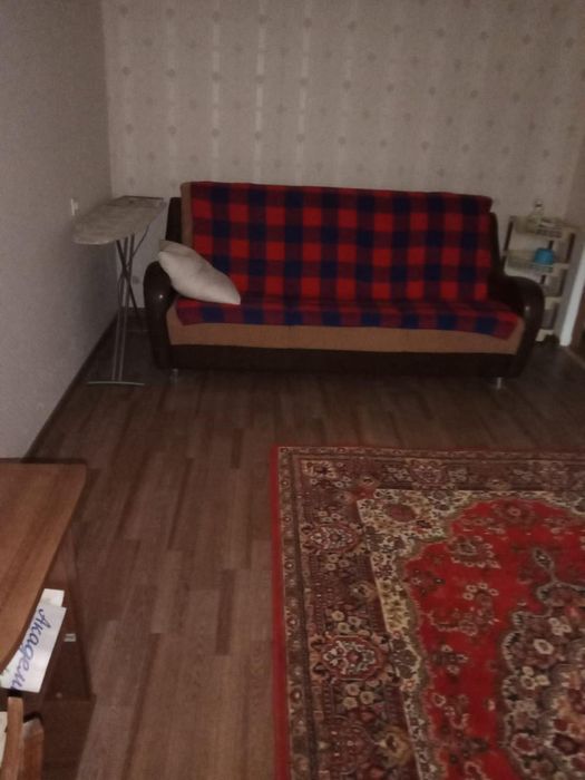 Сдам 2х комн квартиру