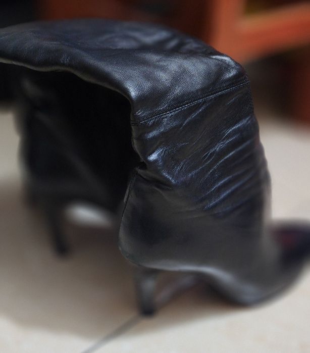 Продам туфли, сапоги и босоножки