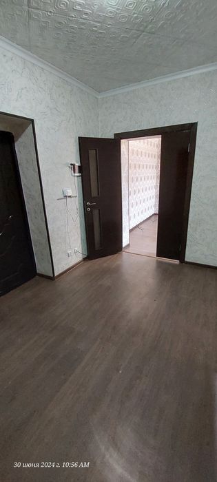 Сотилади! 14- мкр, 5-уйда 2 хонали квартира сотилади