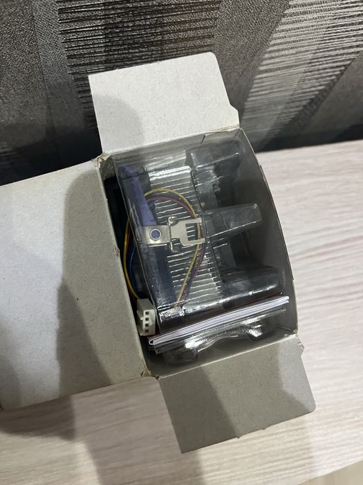 Процессор AMD Athlon 200GE