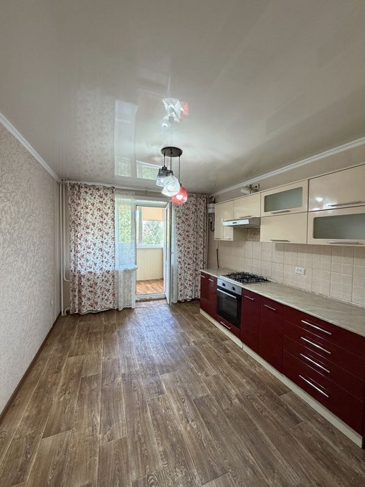 Продам квартиру 2-комн