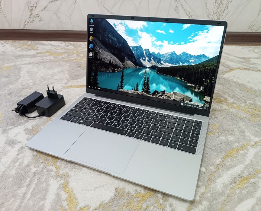 Ноутбук Yepo SSD Windows 10.