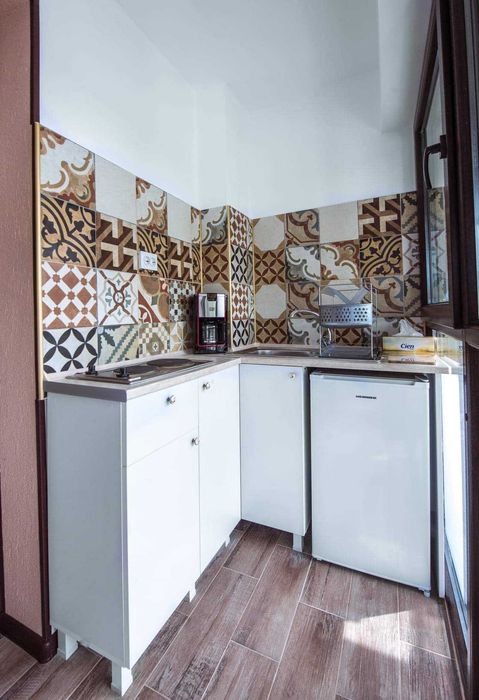 Garsoniere la mare, in Saturn, cazare regim hotelier.