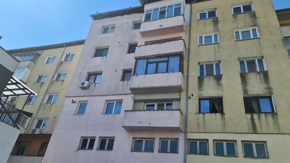 Apartament 2 camere - zona centrala