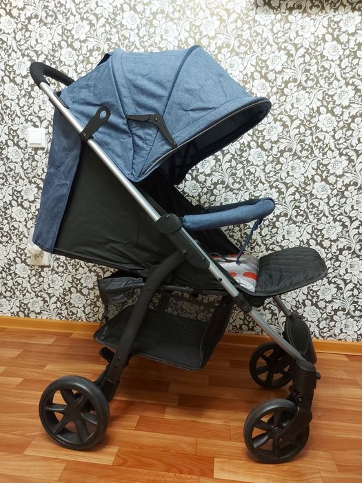 Коляска TOMIX BLISS HP-706