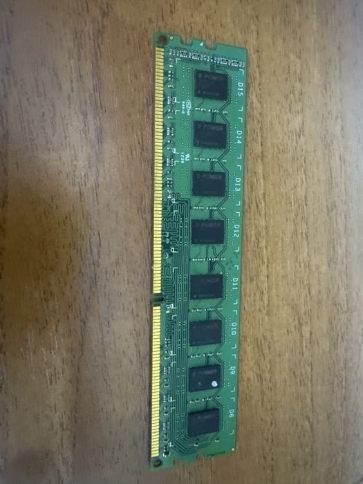 Срочно продам ddr3