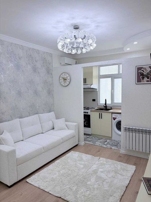 Евроремонт, 1-комн. 30м², раздельная, кирпич, Чиланзар, 1/4`