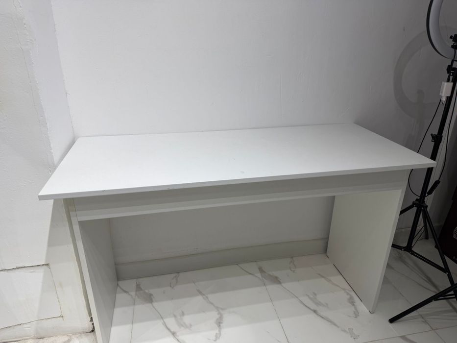 писменный стол