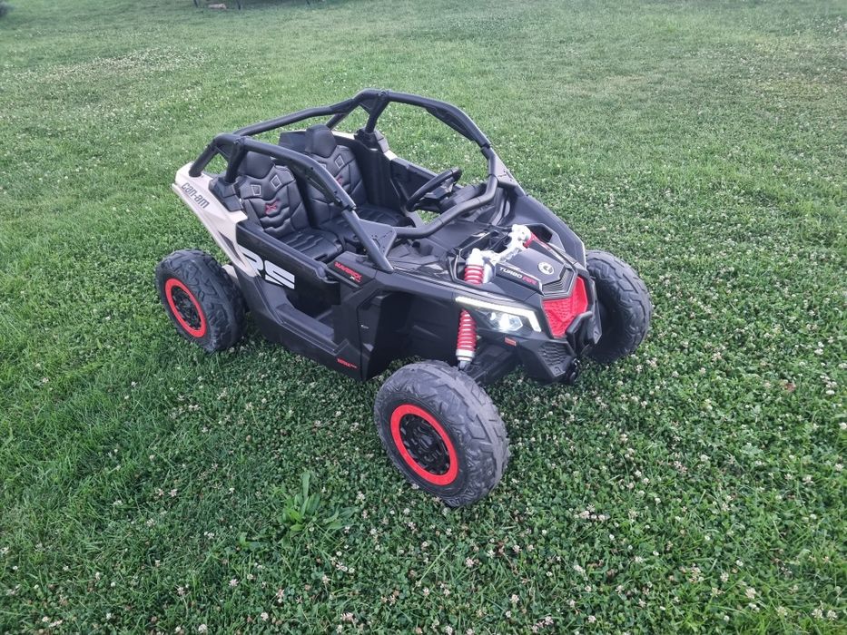 Masina   electrica  UTV / ATV  CanAm copii 3x24V 4x200W EVA negru