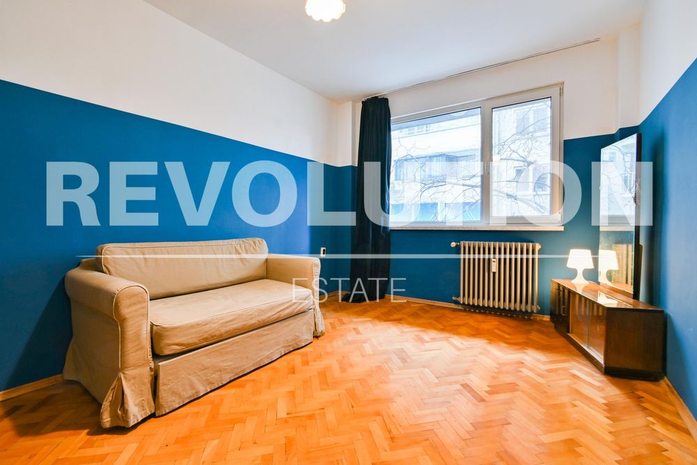 Дава се под наем Тристаен апартамент в София, Оборище - 95 кв.м за 600 € - Снимка #1