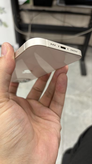 Продам iphone 12 64gb