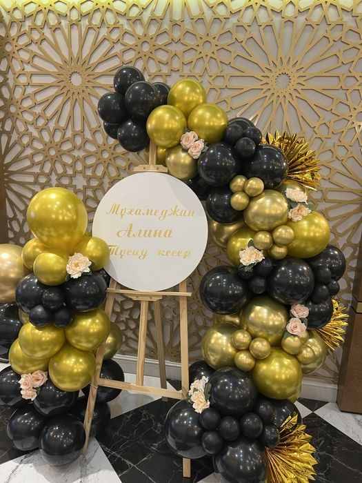 Фотозона с мольбертом