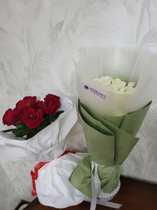 2 Букетов цветов