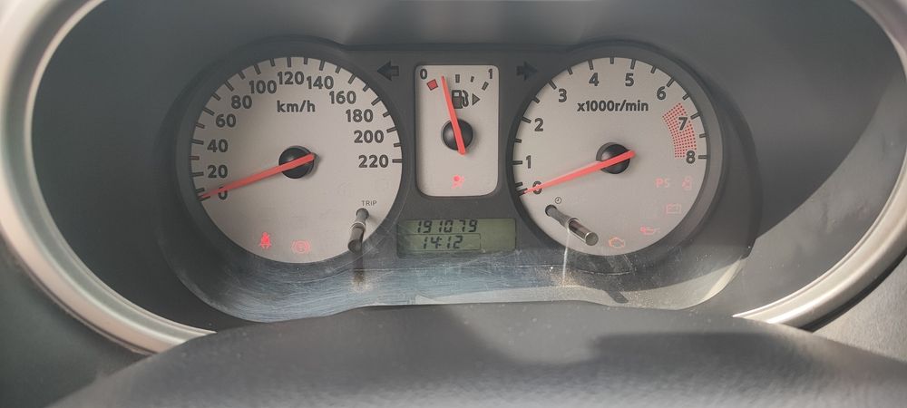 Nissan note 2008 года