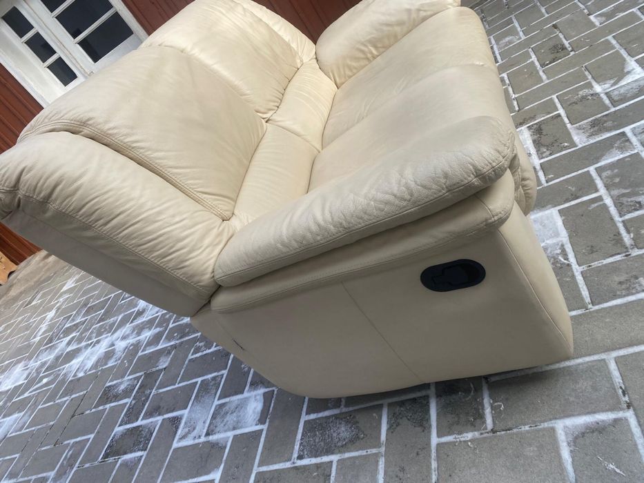 Canapea relax din piele naturala stare excelenta