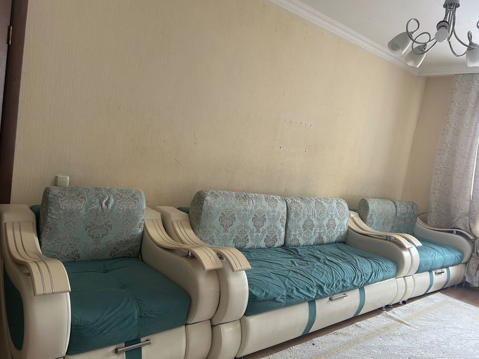 Диваны  из трех раскладных