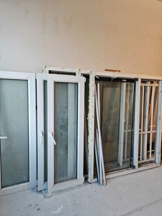 Продаю  пластиковые окна б.у,.