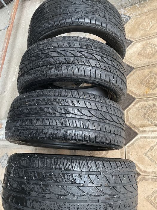 Зимние шины R18 245/45/18