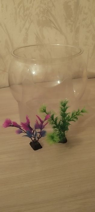 Продам аквариум для рыбок