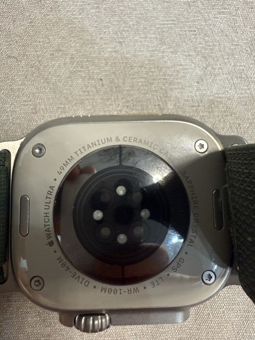 Apple Watch Ultra 49 mm