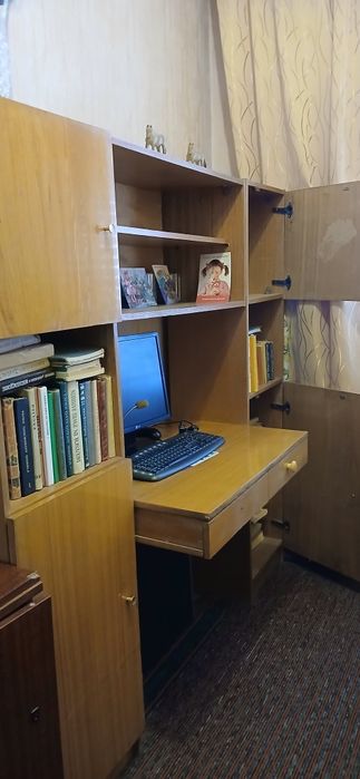 Мебель для школьника.