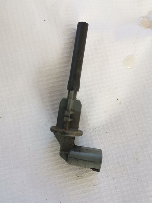 датчик за казанче за антифриз бмв е90 е91 е92 е93